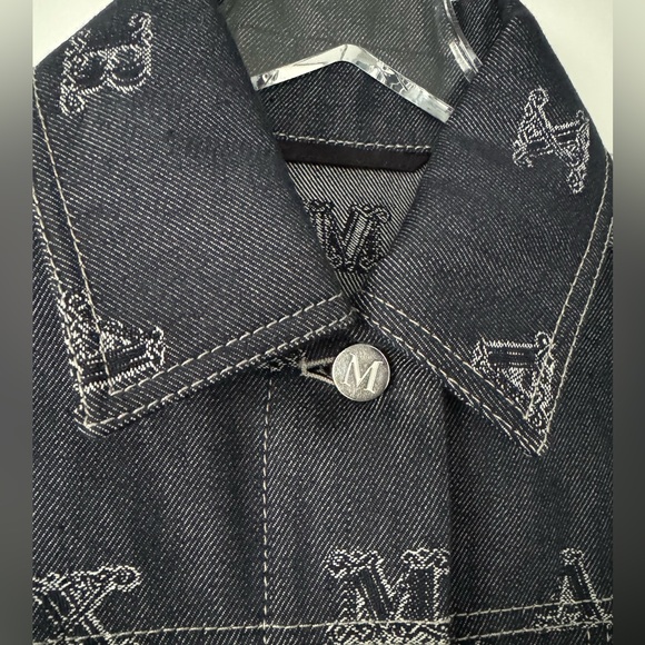 Brand new MAX MARA ‘M’ Logo Structured Jean Jacket with Signature ‘M’ Buttons - Picture 3 of 8